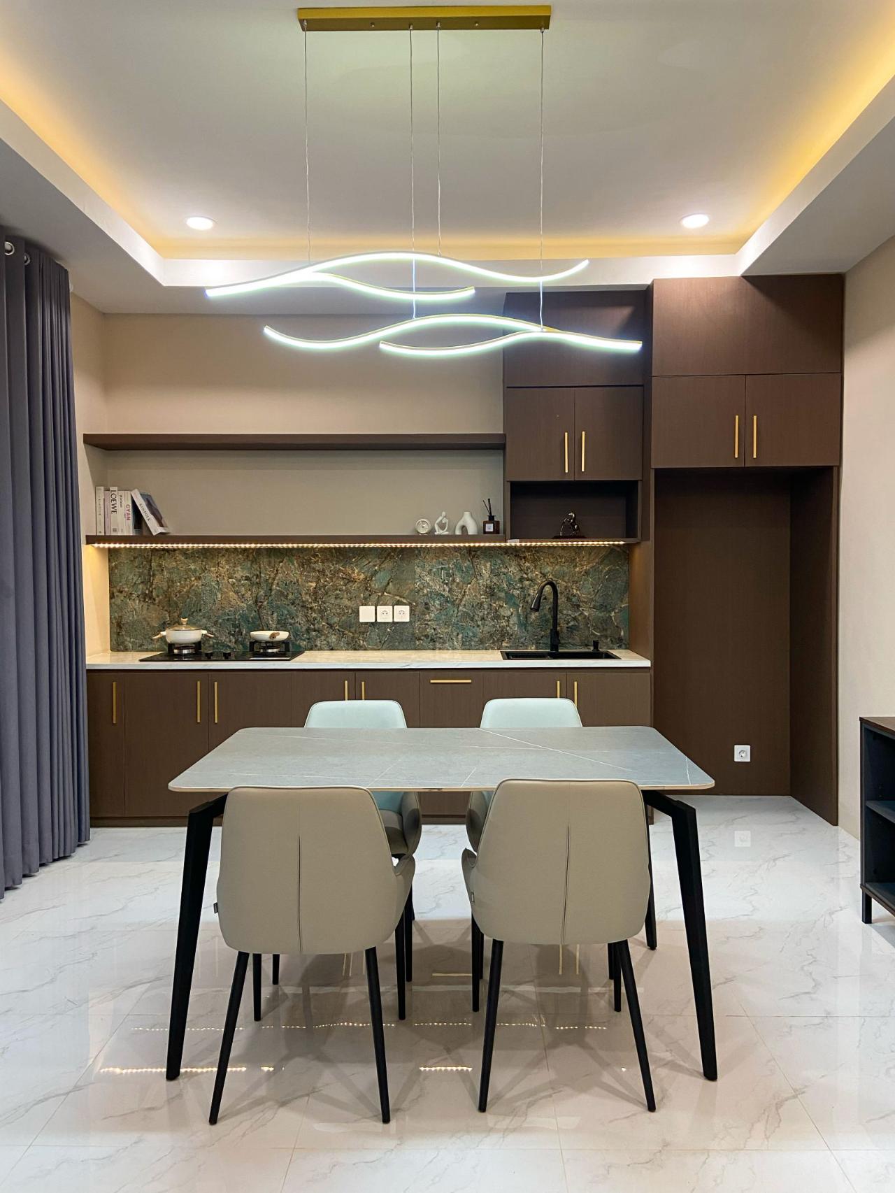 Kitchen Set Pendopo - dining & kitchen view